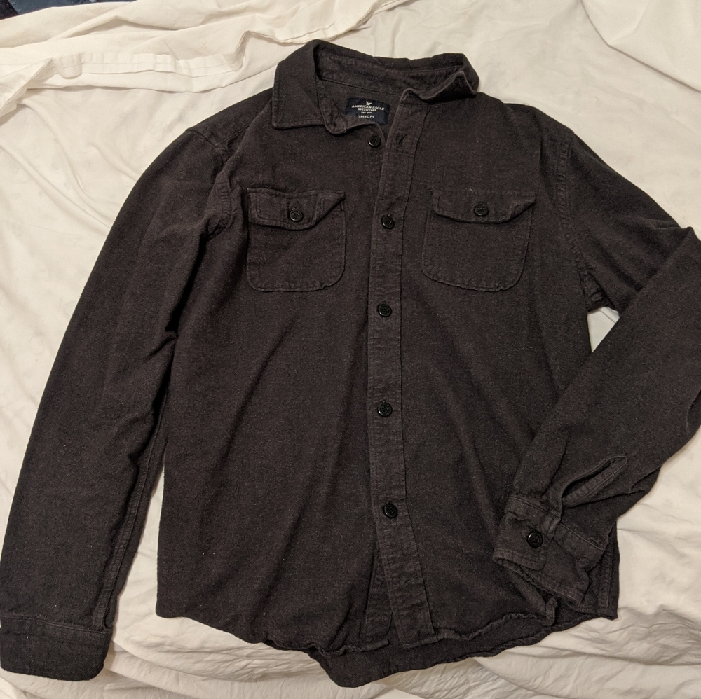 American eagle long sleeve button down